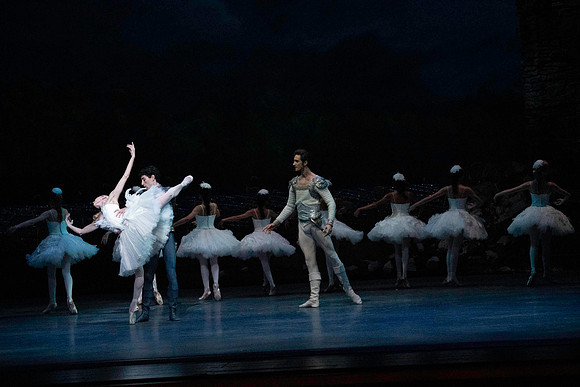 20240417_Swan_Lake_Act 4_2_Cast_DSC2965.ARW