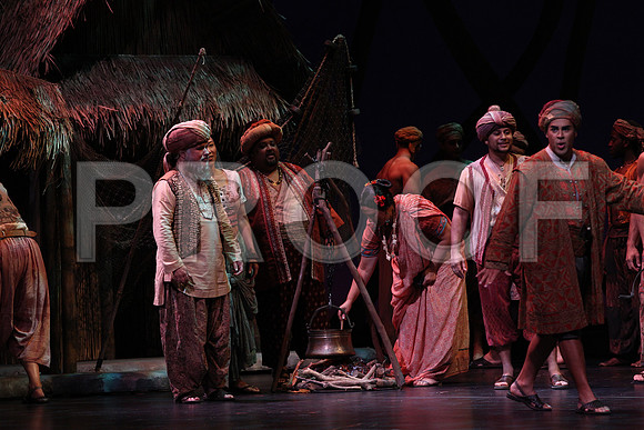 20150226_The_Pearl_Fisher_Act_29C7C0656