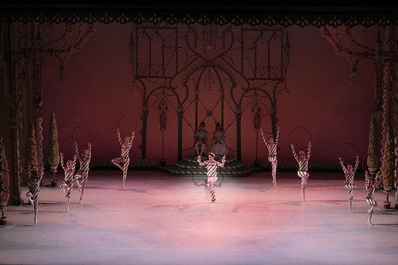 20141229_Nutcracker_WPB_Hoops_CG3P1489