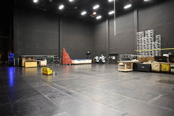 20150226_The_Pearl_Fisher_Backstage_Props_9C7C0328