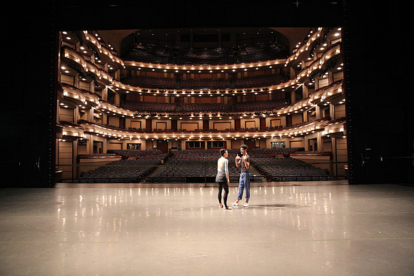 20151025_MCB_Back_Stage_2Cast_Arsht_IMG_7539