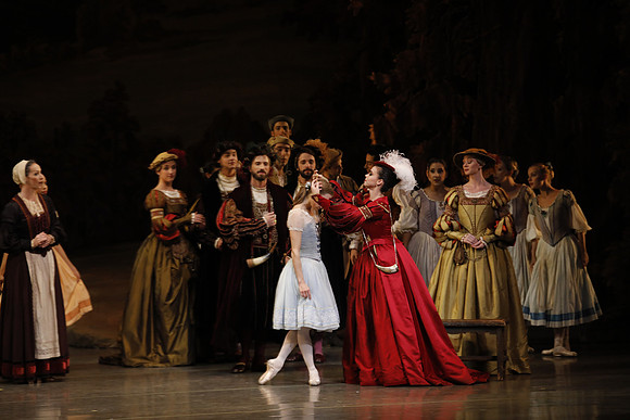 20161021_MCB_Giselle_Act1_Preformance_Arsht_73A0037