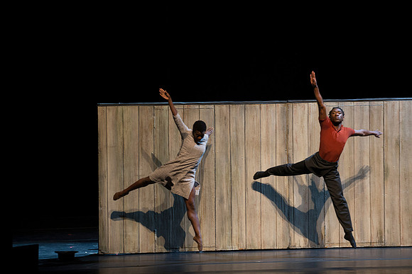 20170223_Alvin_Ailey_Walking_Mad_PR_Closeup_G3P1480