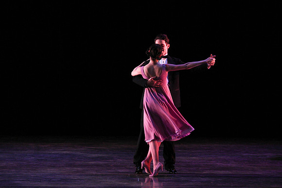 20150108_MCB_9_Sinatra_Dress_Hear_the_Dance_CG3P2262