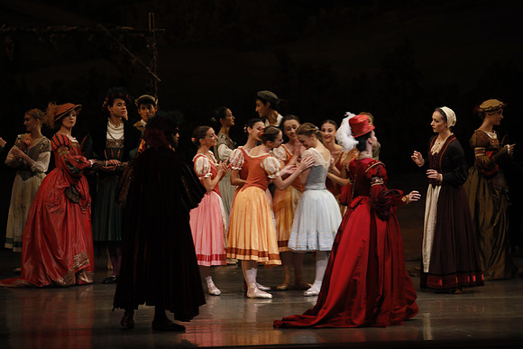 20161021_MCB_Giselle_Act1_Preformance_Arsht_73A0018