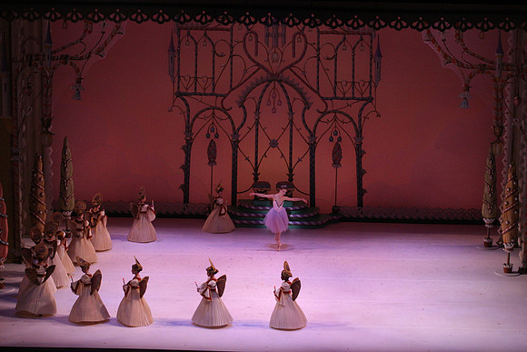 20141229_Nutcracker_WPB_Angels_CG3P0096