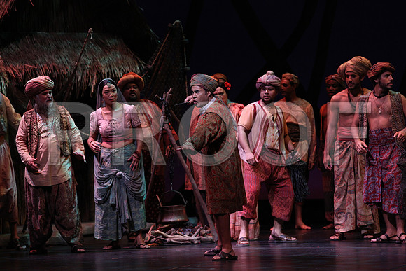 20150226_The_Pearl_Fisher_Act_29C7C0666