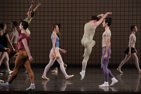 20170113_Glass_Pieces_no Makeup_DR_MCB_Arsht__73A0460