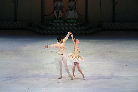 20141229_Nutcracker_WPB_PasDeDeux_CG3P2927