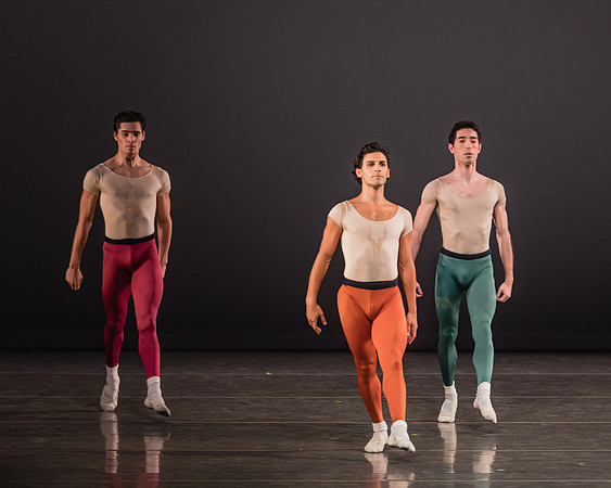 20170113_Glass_Pieces_Akhnaten_PR_MCB_Arsht_73A0722