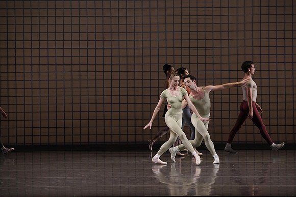 20170113_Glass_Pieces_no Makeup_DR_MCB_Arsht__73A0470