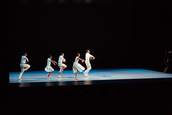 20170225_Alvin_Ailey_r.Evolution_Dream_PR_Wide_9C7C2211