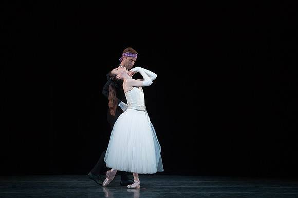 20180405_La_Valse_No_Makeup_20180405_La_Valse_Balanchine_Ravel__73A0057