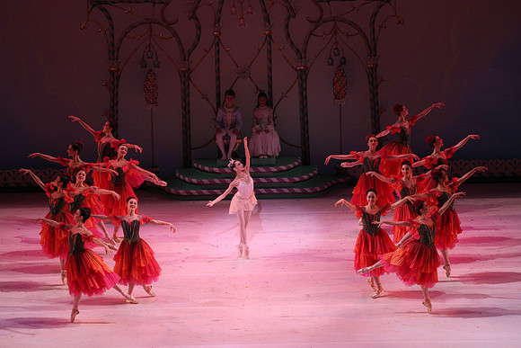 20141229_Nutcracker_WPB_Flowers__CG3P2096