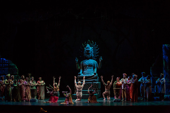 20150226_The_Pearl_Fisher_Act_39C7C2933