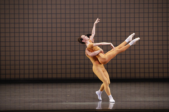 20170113_Glass_Pieces_no Makeup_DR_MCB_Arsht__73A0376