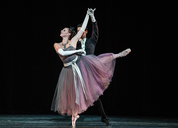 20180405_La Valse_Balanchine_Ravel__73A4396