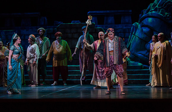 20150226_The_Pearl_Fisher_Act_39C7C2377