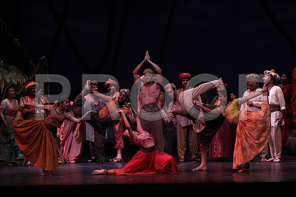 20150226_The_Pearl_Fisher_Act_29C7C0763