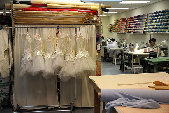 20150901_Fitting_Swan_Lake_Wardrobe_IMG_6206
