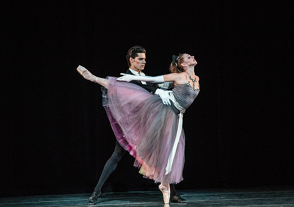 20180405_La Valse_Balanchine_Ravel__73A4380