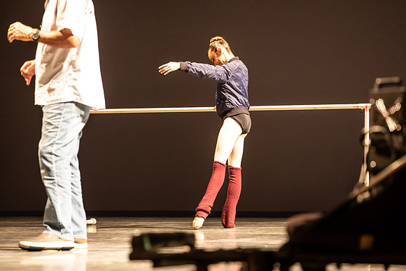 20190221_MCB_Warmup_on_Stage_MG_7695