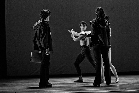 8000_DG_MCB_ZIff_Theatre_Liturgy_10202011_AL1B2976bw
